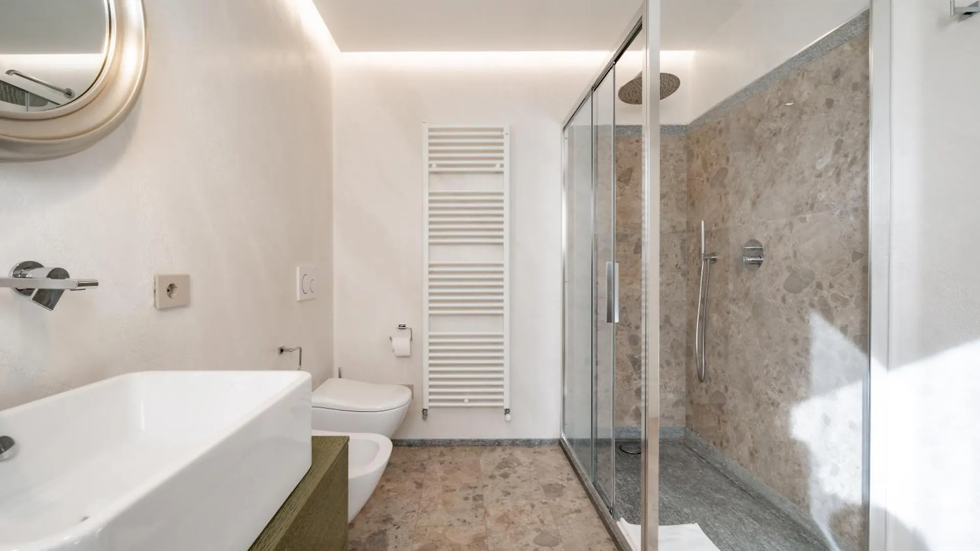 Villa Sunset - Luxury Property With Pool & Large Private Garden And Parking, Few Steps From The Beach, Ideal For Singles, Couples And A Family 德尔维奥 意大利