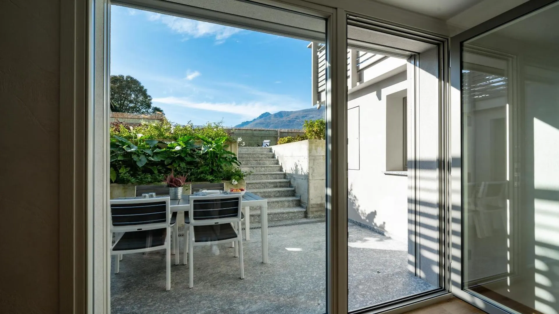 Villa Sunset - Luxury Property With Pool & Large Private Garden And Parking, Few Steps From The Beach, Ideal For Singles, Couples And A Family 德尔维奥 0*,  意大利
